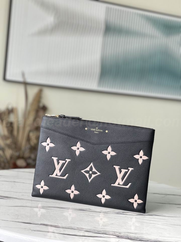 LV Wallets 181